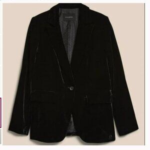 Size 20 Banana republic velvet blazer.